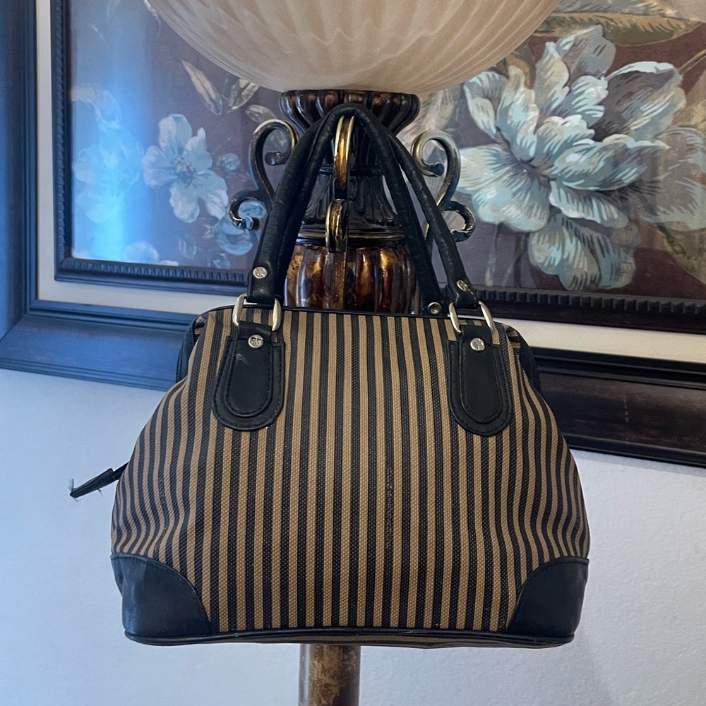 Elegant Black and Tan Striped Women's Bag - Picture 10 of 16